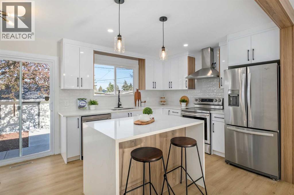 Single Family House Bungalow for Sale in  Travois Crescent NW Thorncliffe Calgary 