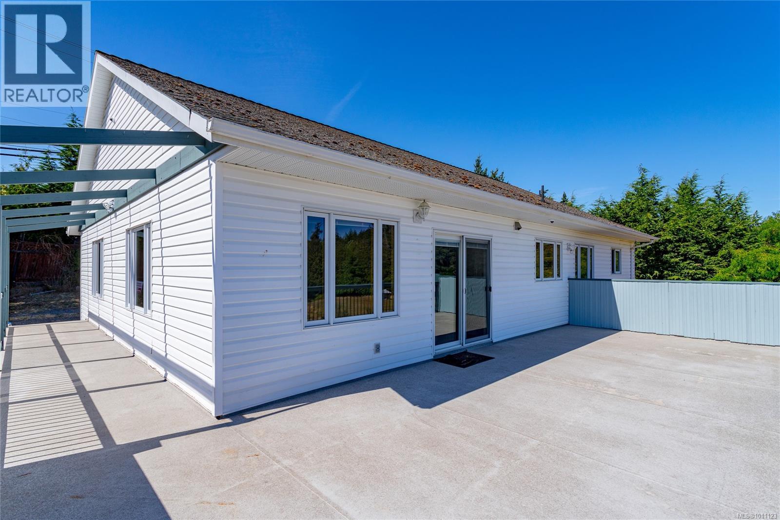  681 Lombard Drive, Metchosin