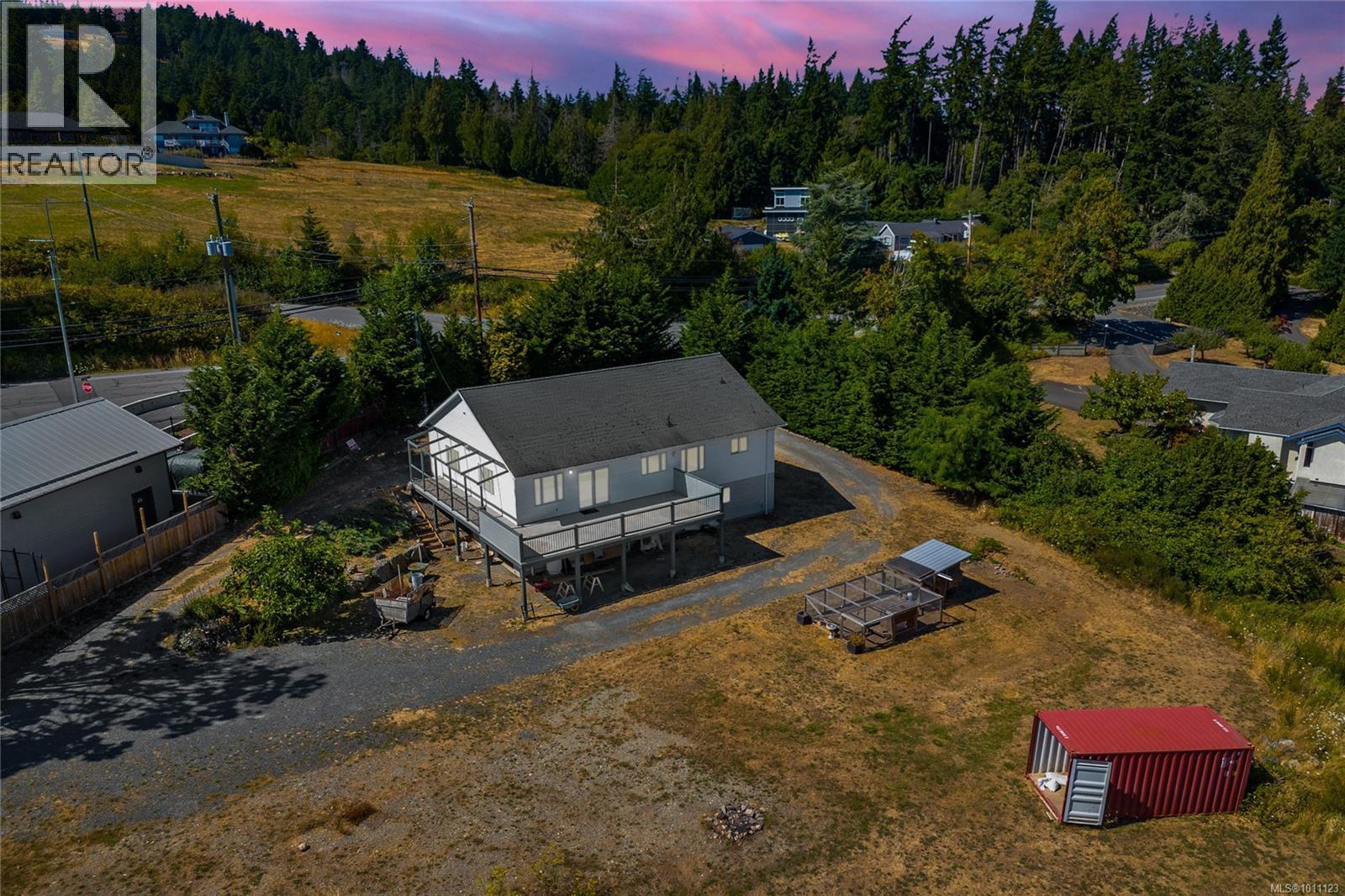  681 Lombard Drive, Metchosin