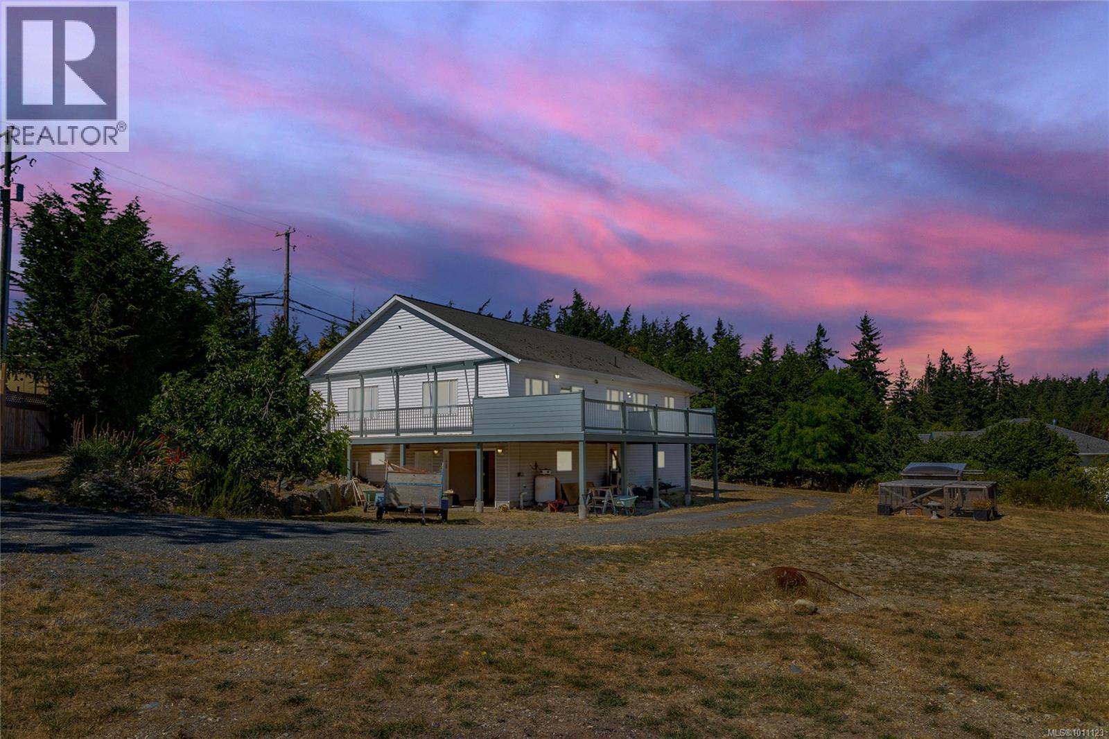  681 Lombard Drive, Metchosin
