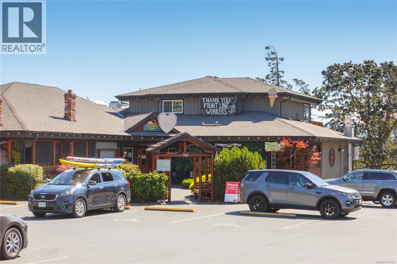  681 Lombard Drive, Metchosin