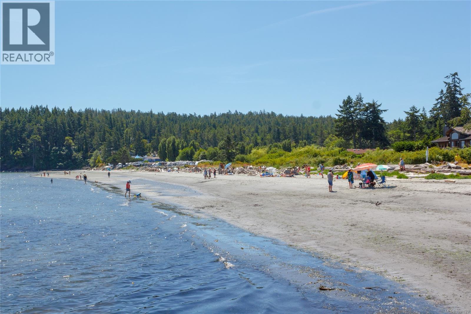  681 Lombard Drive, Metchosin