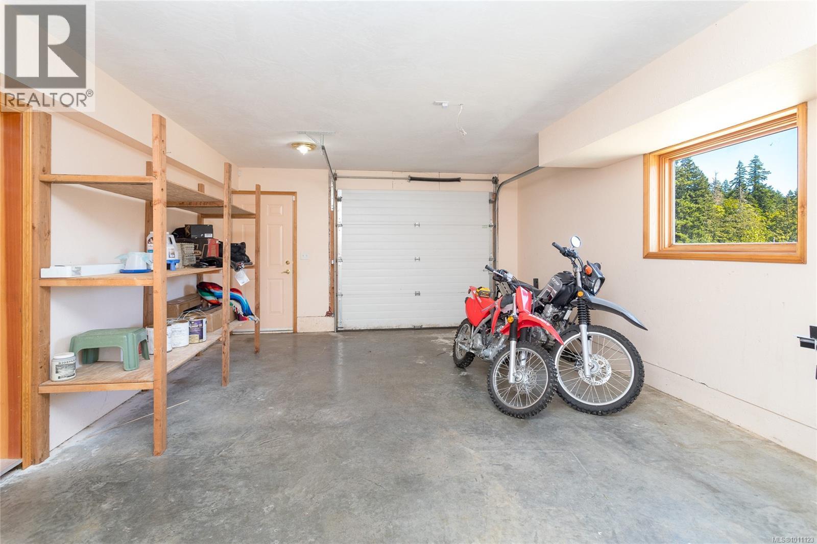  681 Lombard Drive, Metchosin