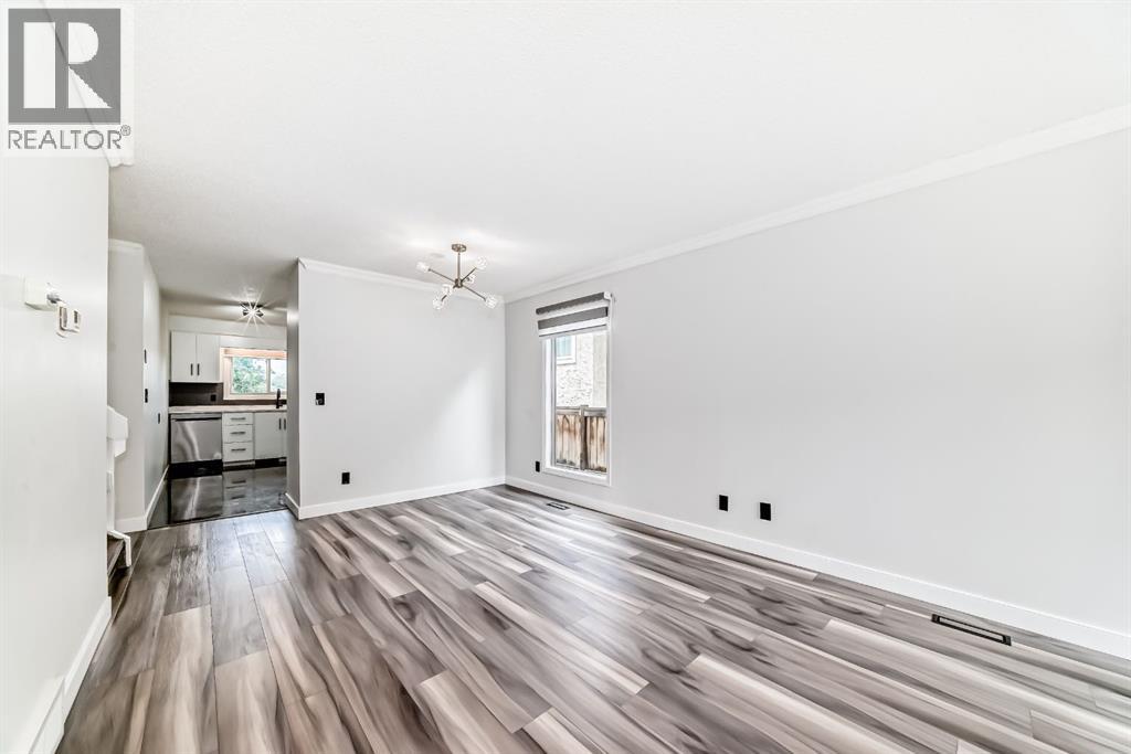 Photo 20 of 55 Bernard Place Nw, Calgary AB