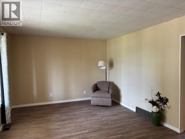 Photo 6 of 218 23rd Avenue S, Creston BC