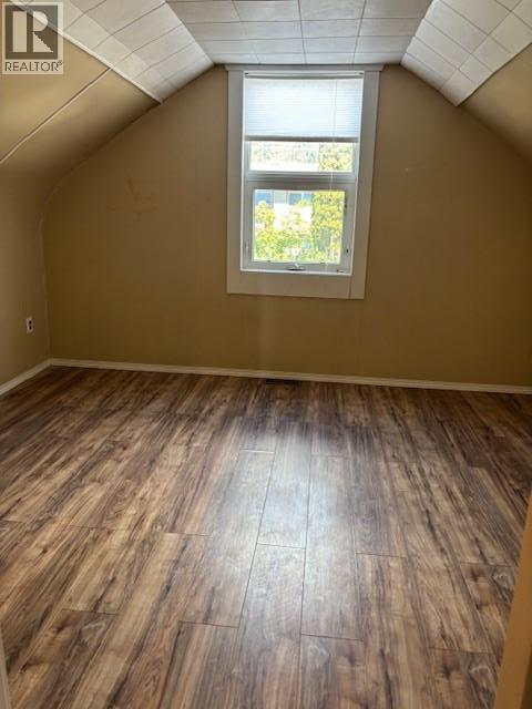 Photo 13 of 218 23rd Avenue S, Creston BC