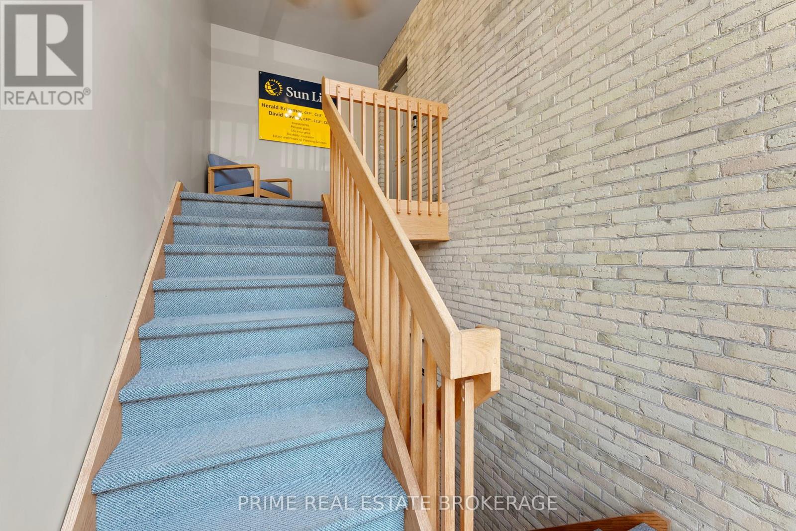 Photo 30 of 580 Waterloo Street E, London East ON