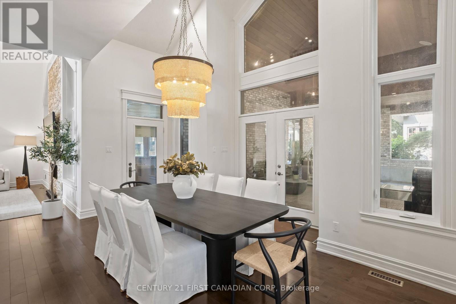 Photo 12 of 547 Crestwood Drive, London South ON