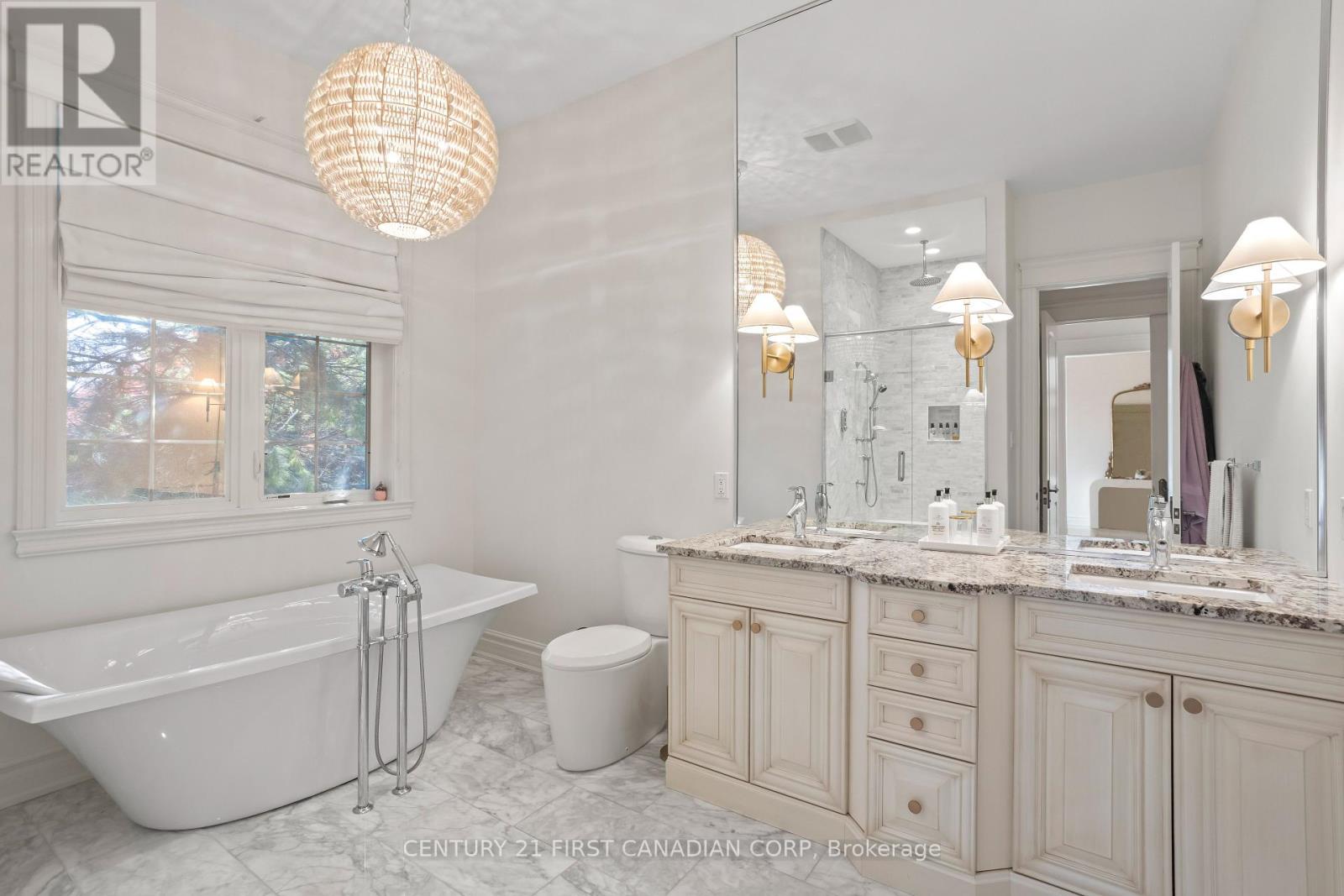 Photo 15 of 547 Crestwood Drive, London South ON
