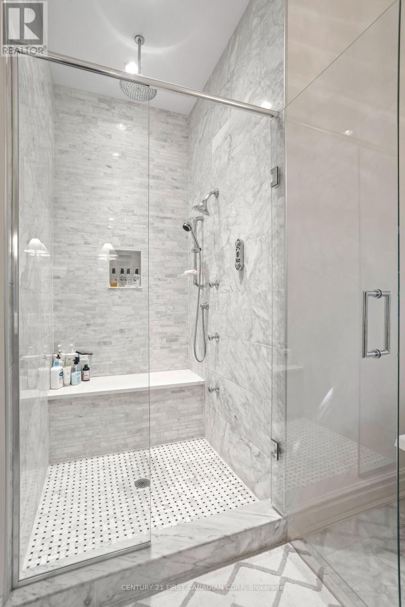 Photo 16 of 547 Crestwood Drive, London South ON