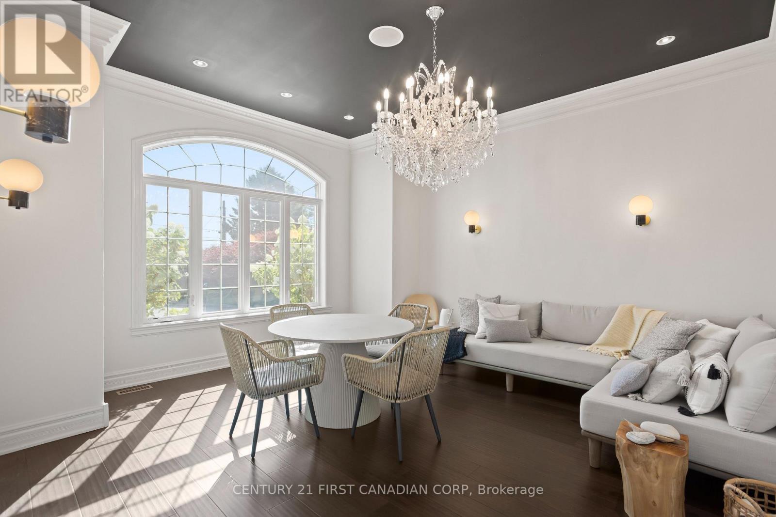 Photo 18 of 547 Crestwood Drive, London South ON
