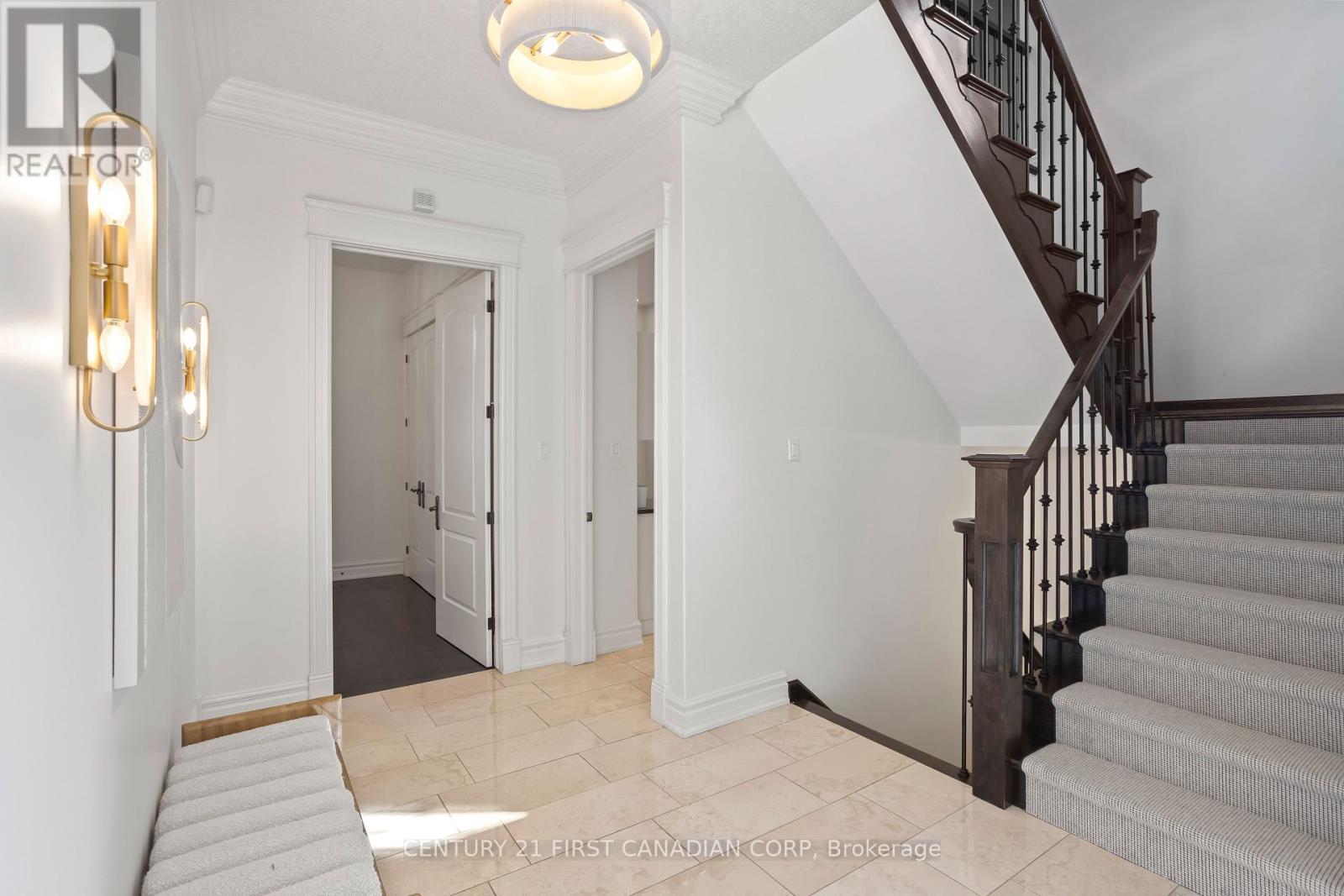 Photo 19 of 547 Crestwood Drive, London South ON