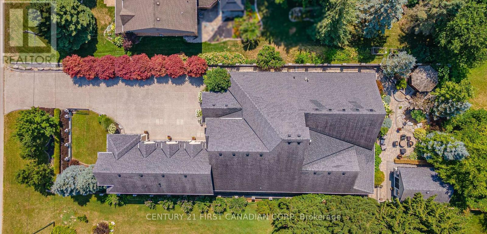 Photo 49 of 547 Crestwood Drive, London South ON