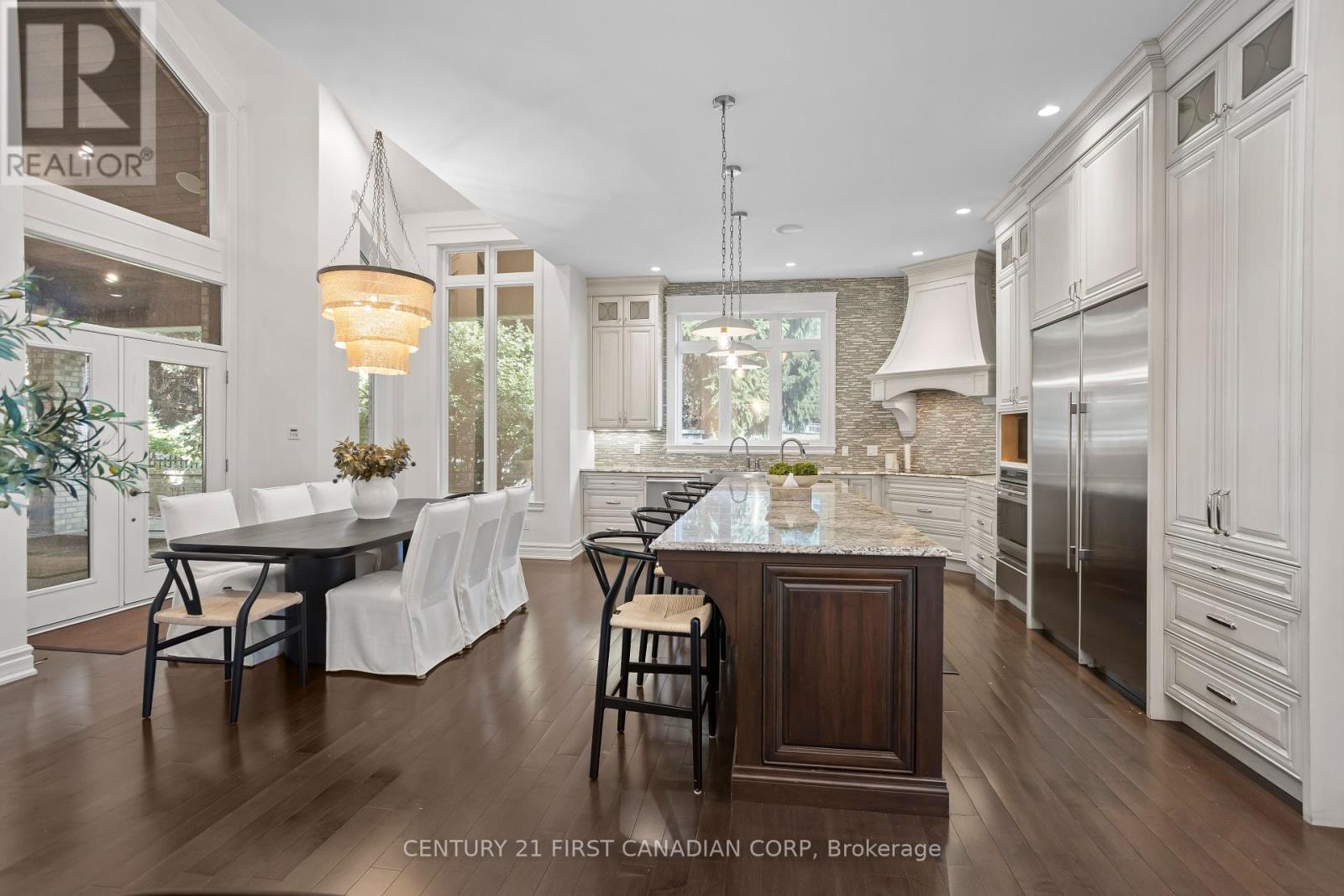 Photo 9 of 547 Crestwood Drive, London South ON