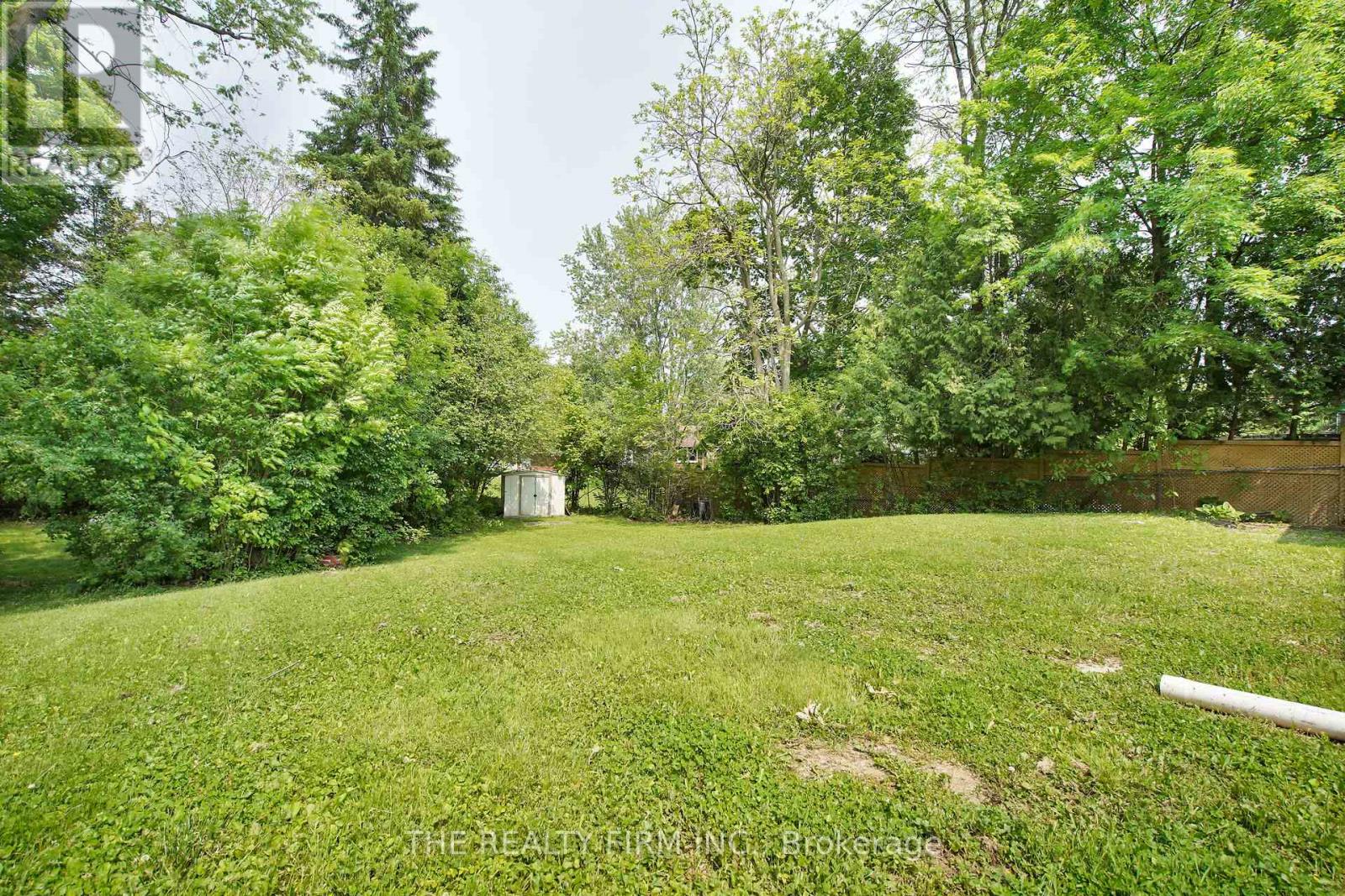 Photo 31 of 95 Edgar Drive, London North ON