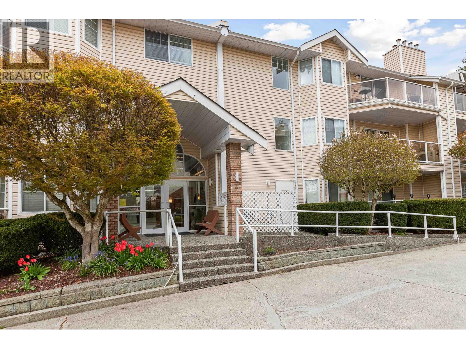 311 22611 116 AVENUE, Maple Ridge