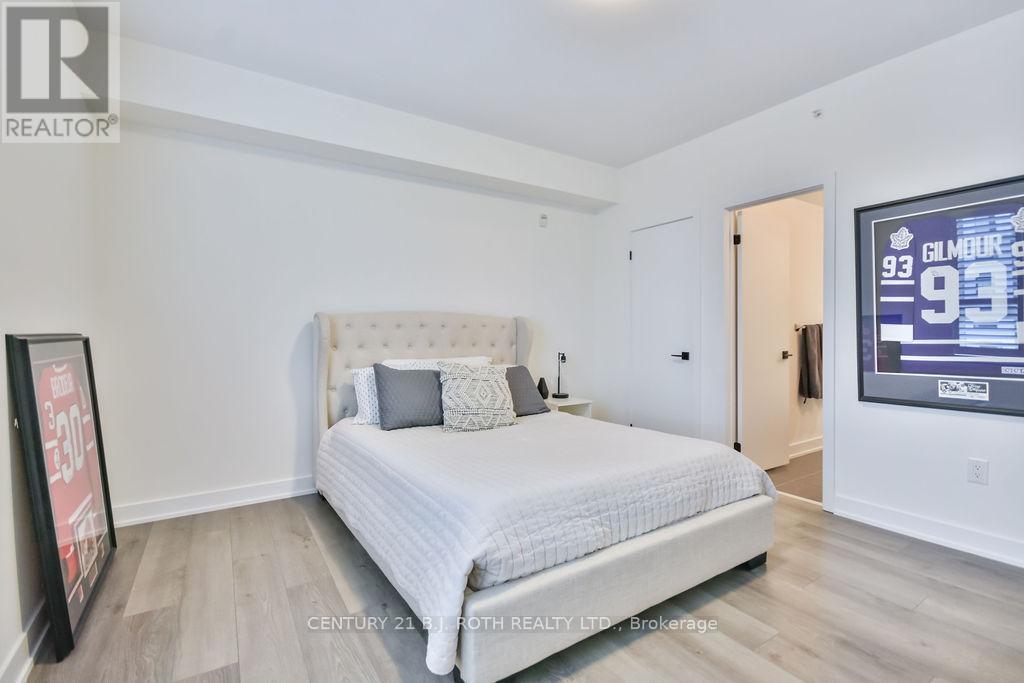 Photo 13 of 414 5 Chef Lane, Barrie ON