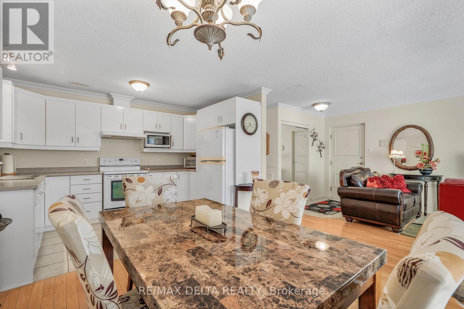 Photo 7 of 5 669 Spence Avenue, Hawkesbury ON
