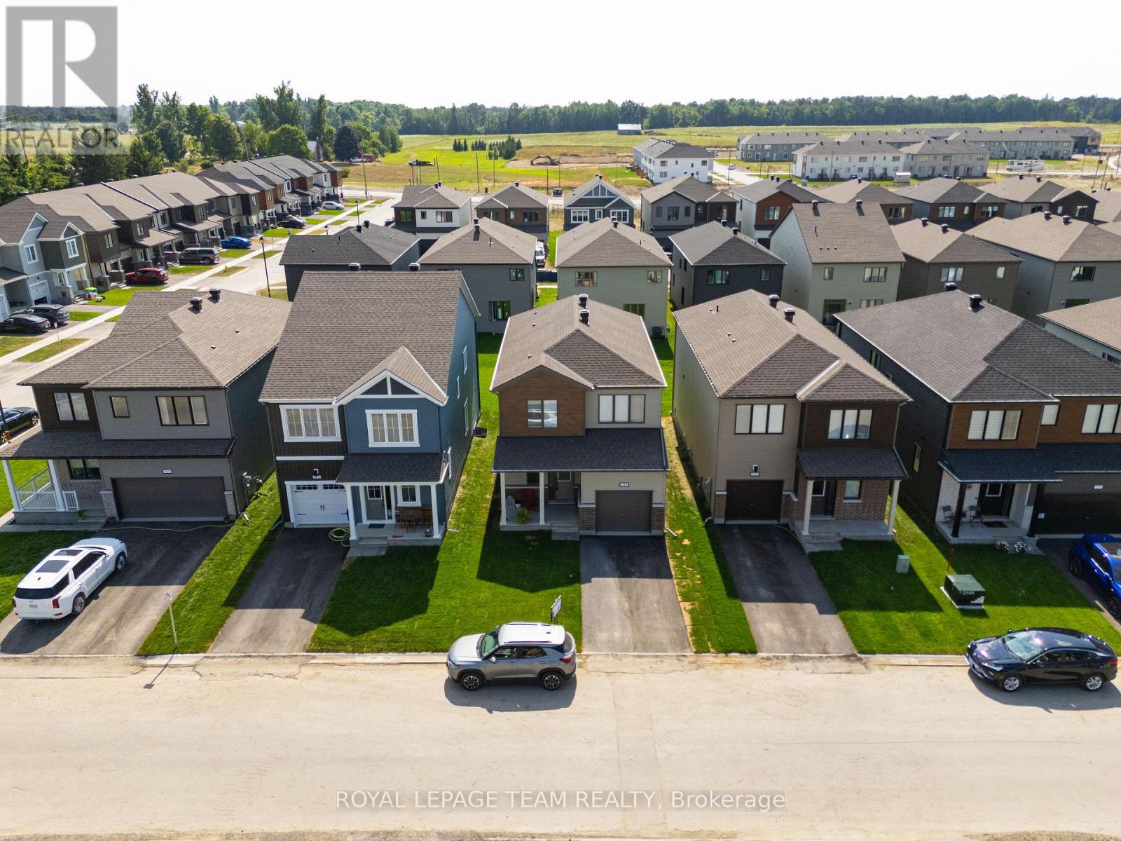 Photo 34 of 149 Robert Perry Street, North Grenville ON