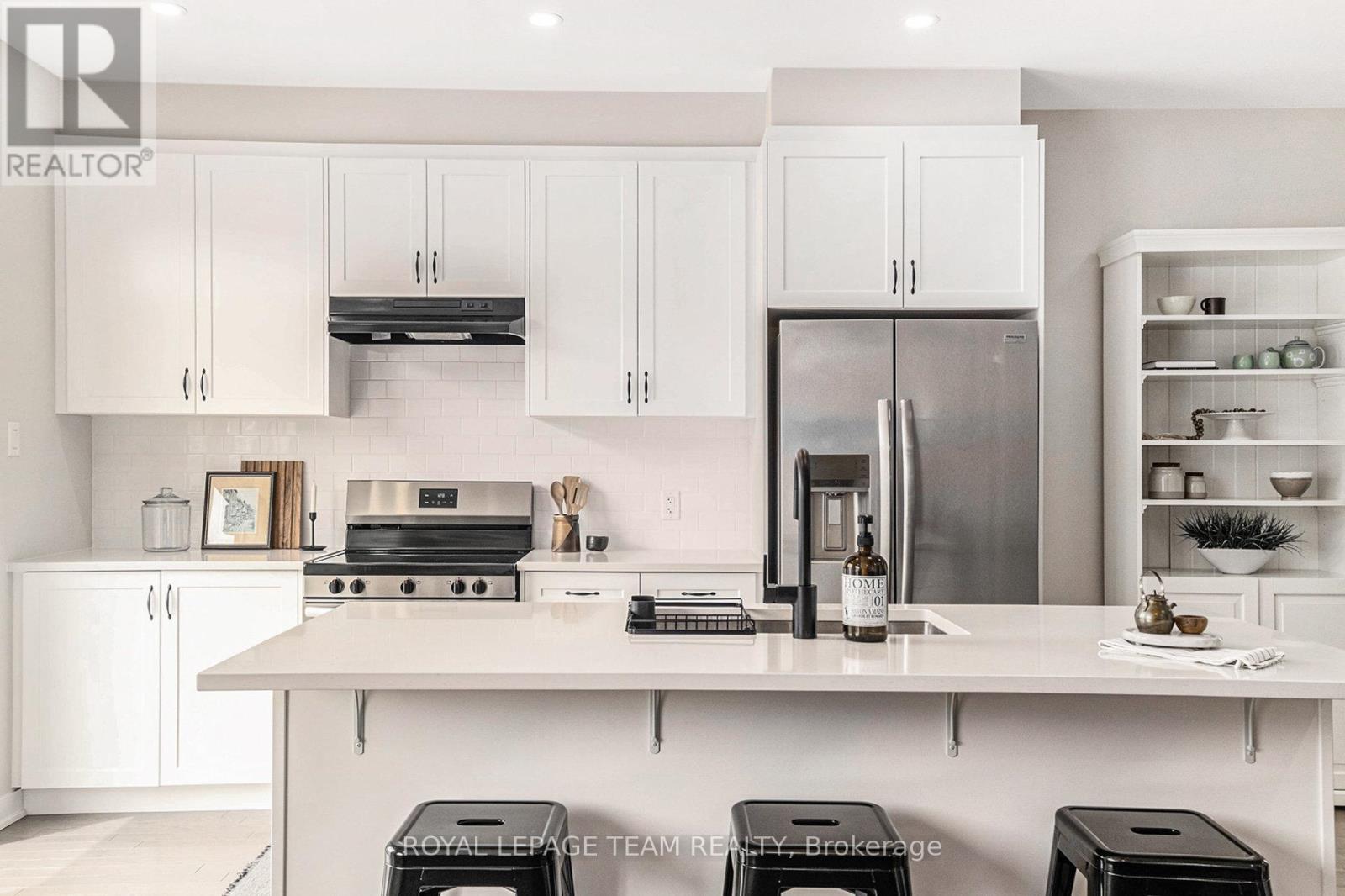 Photo 9 of 149 Robert Perry Street, North Grenville ON