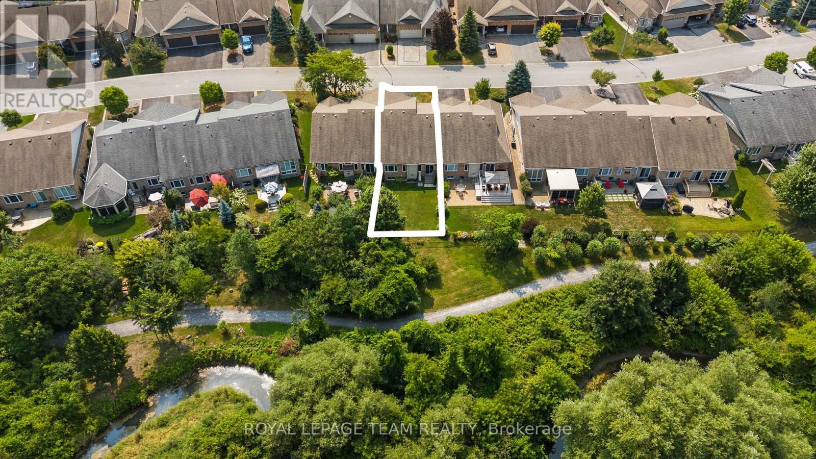 Photo 38 of 920 Burwash Landing Bay, Ottawa ON