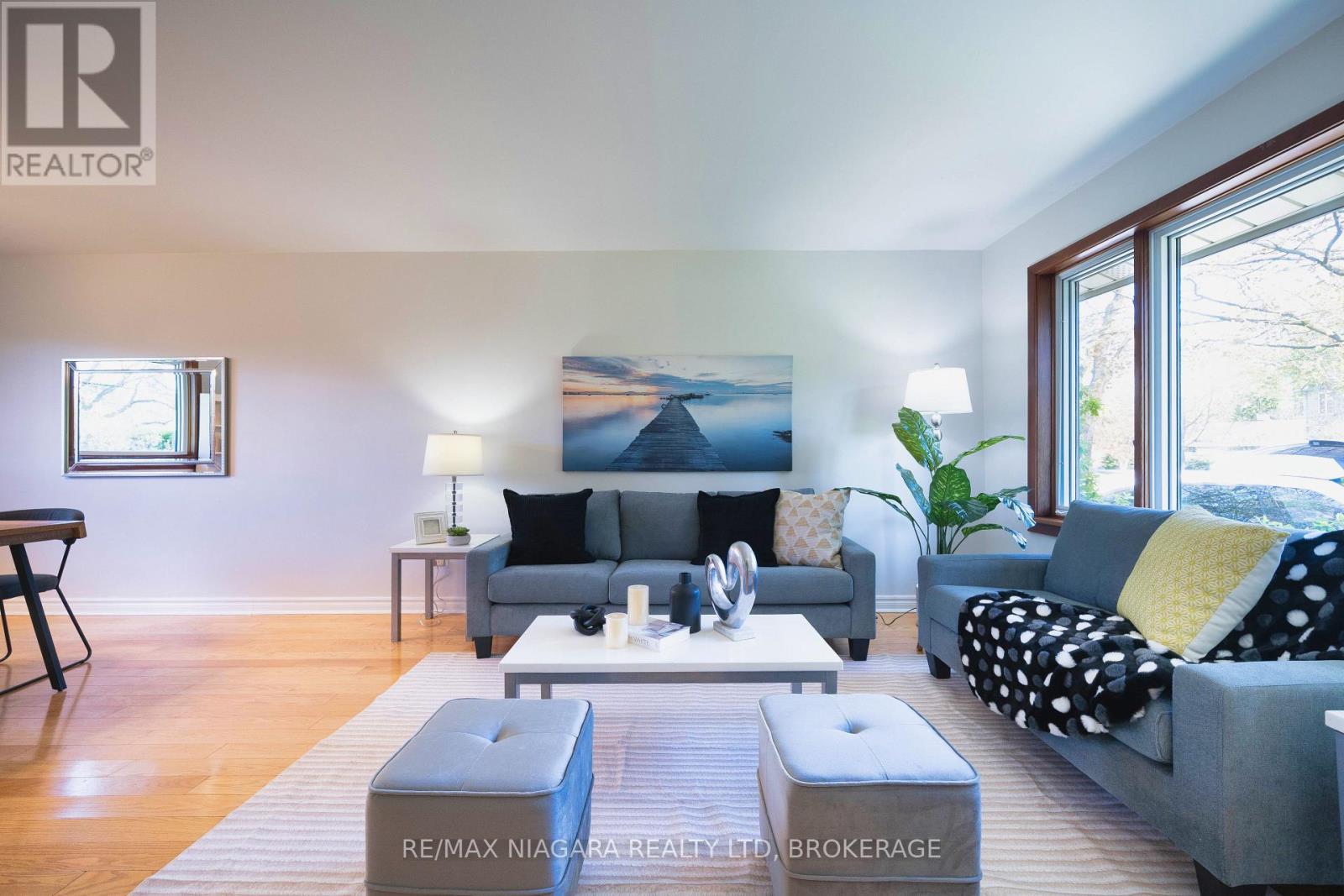 Photo 36 of 55 North Hills Terrace, Toronto ON