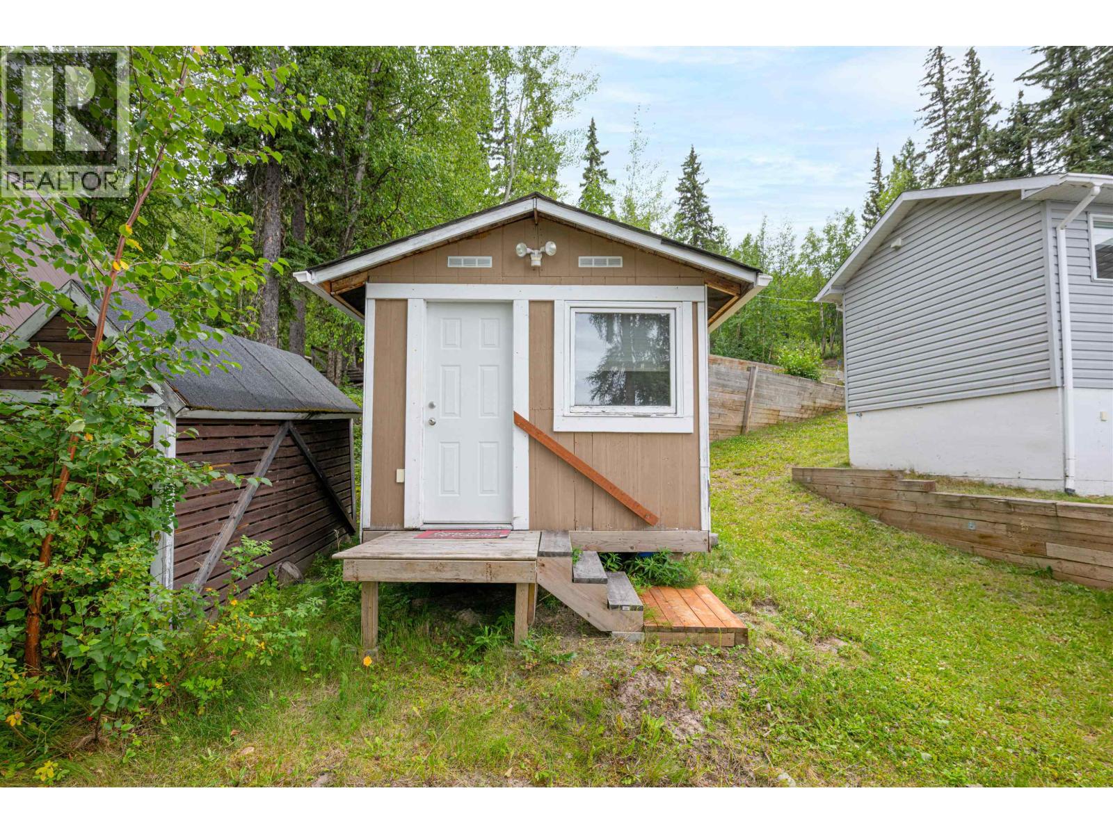 50490 LLOYD DRIVE, Cluculz Lake