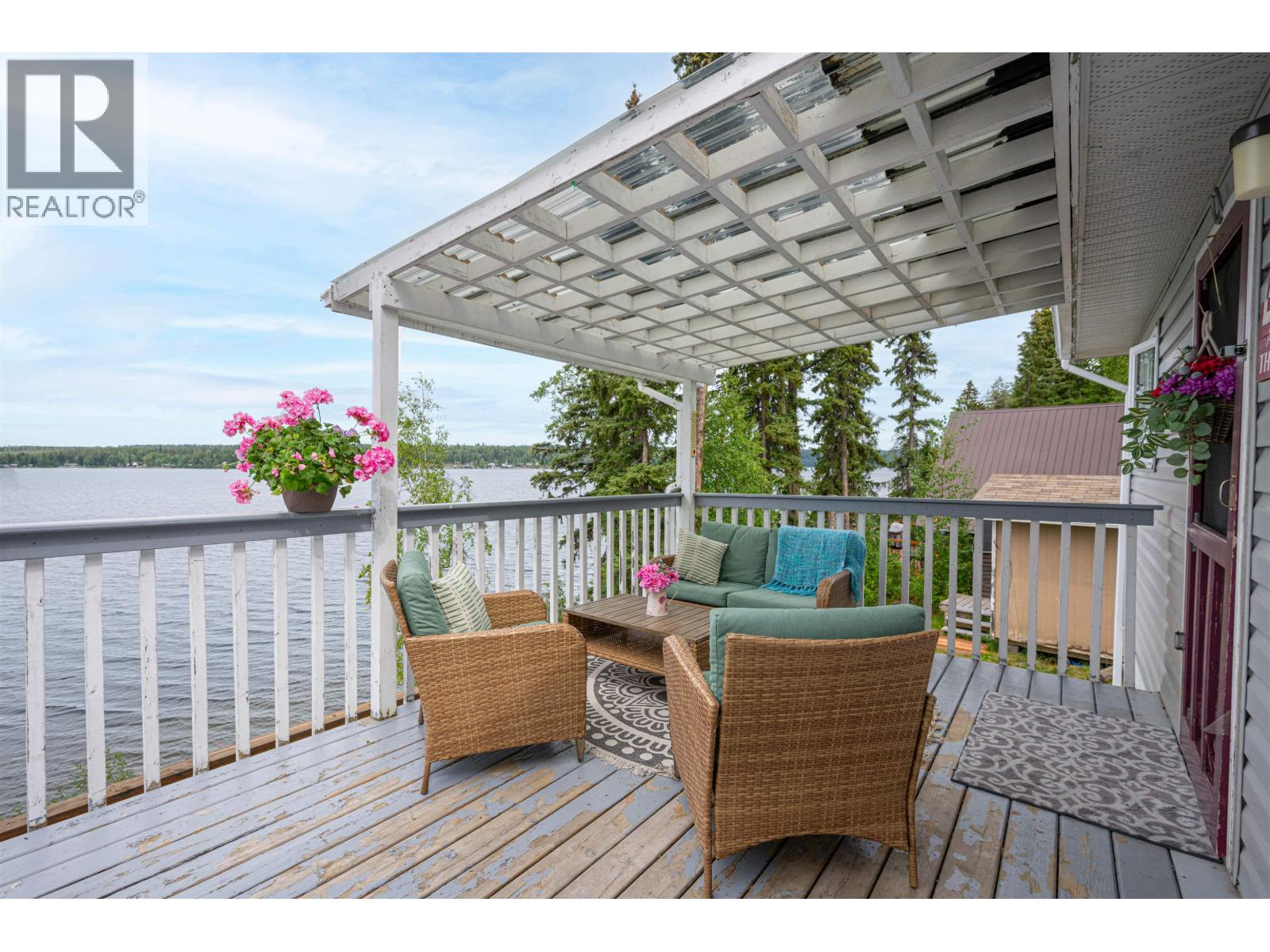 50490 LLOYD DRIVE, Cluculz Lake