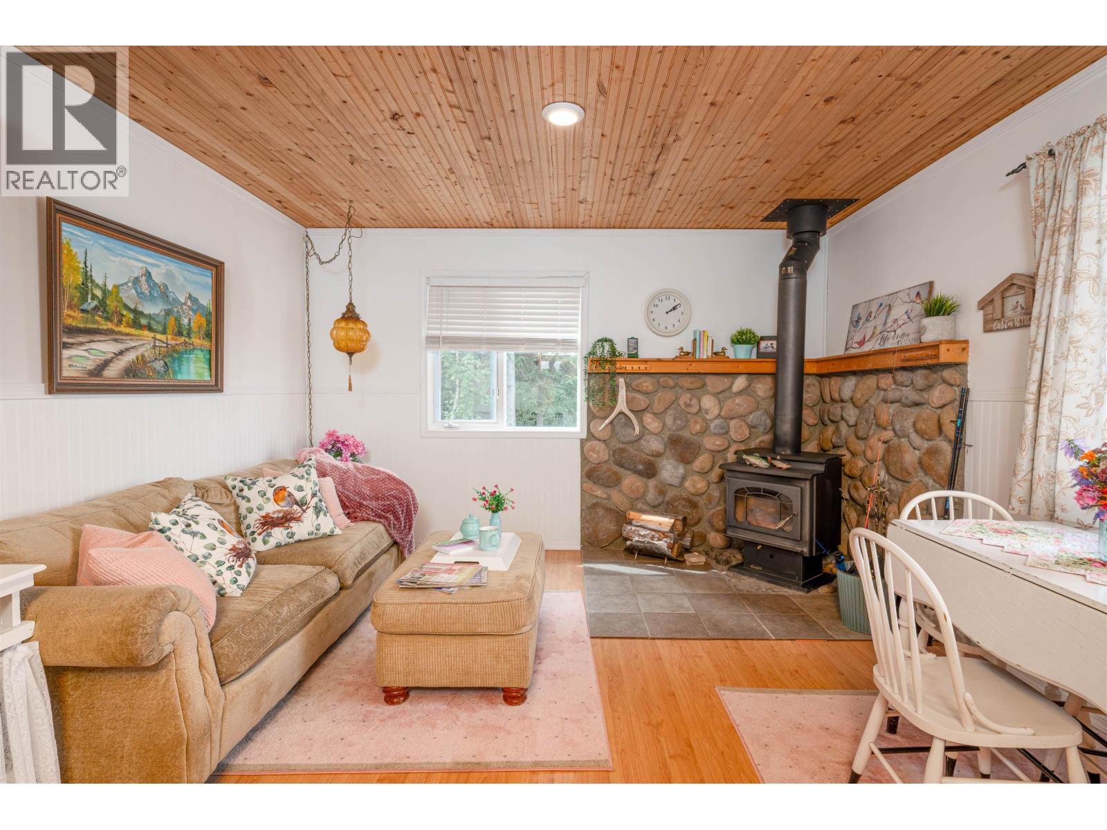 50490 LLOYD DRIVE, Cluculz Lake