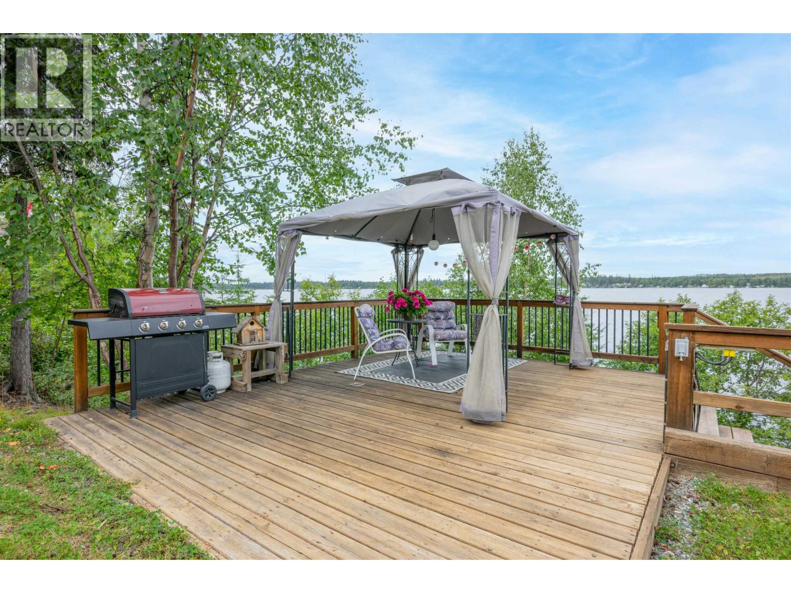 50490 LLOYD DRIVE, Cluculz Lake