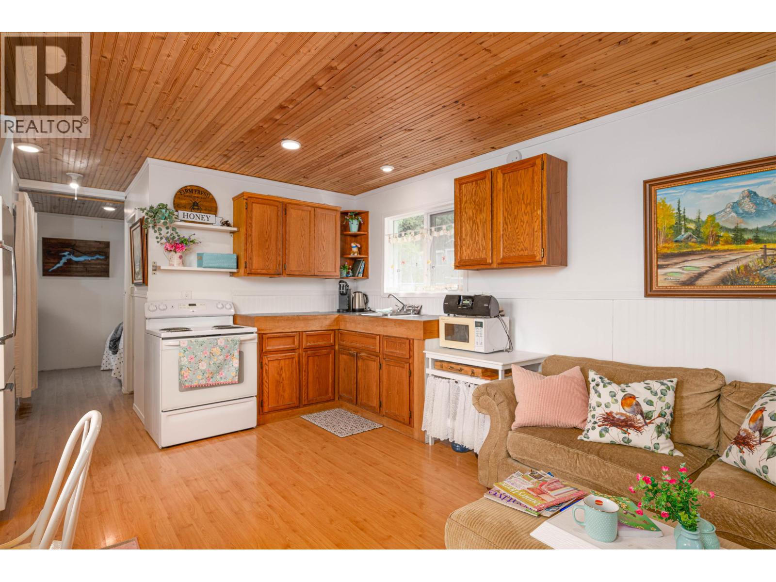 50490 LLOYD DRIVE, Cluculz Lake