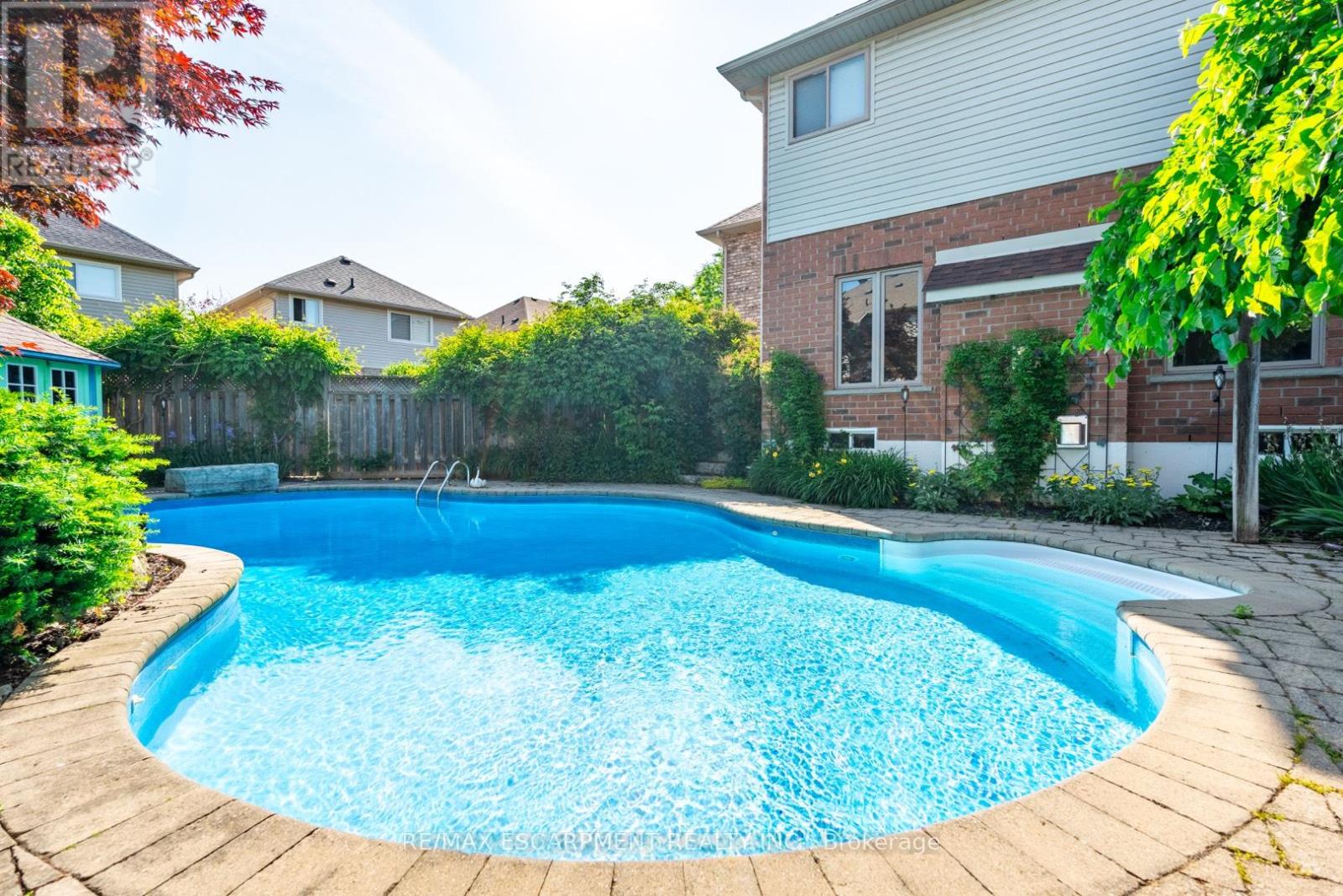 Photo 28 of 2338 Norland Drive, Burlington ON