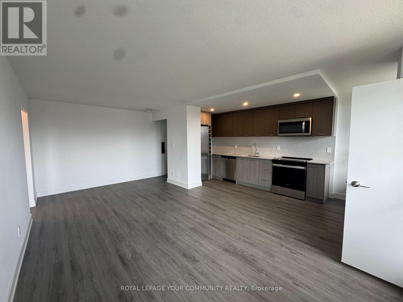 Photo 4 of 0815 135 Tyndall Avenue, Toronto ON