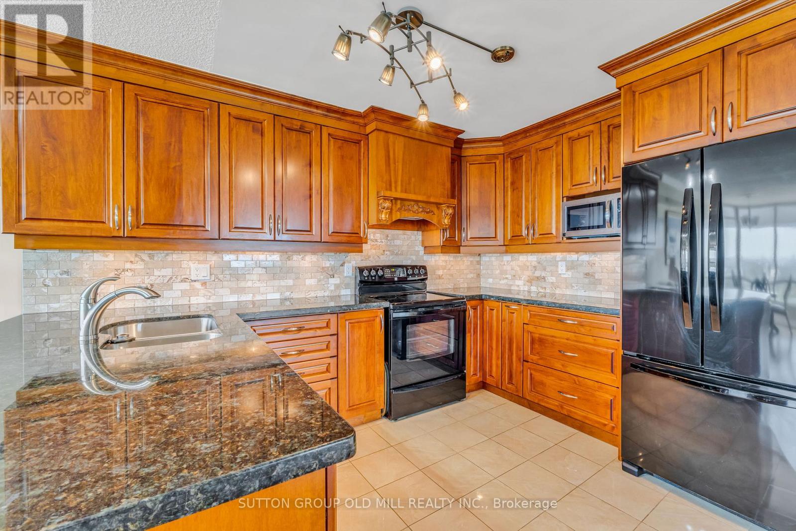 Photo 2 of 2507 1320 Islington Avenue, Toronto ON