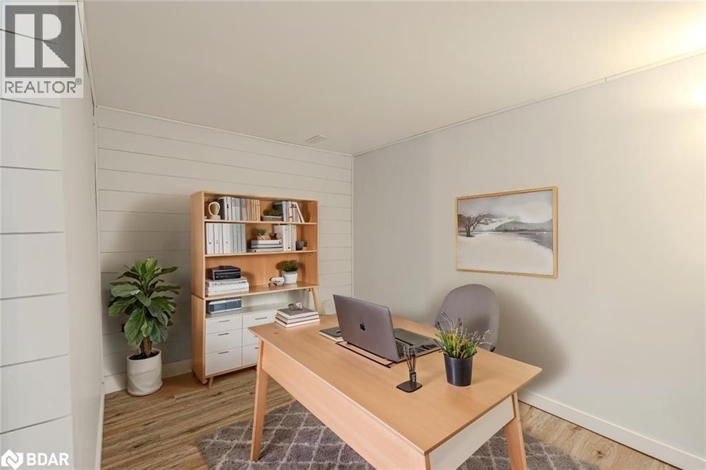 Photo 9 of 44 Edward Street, Bracebridge ON