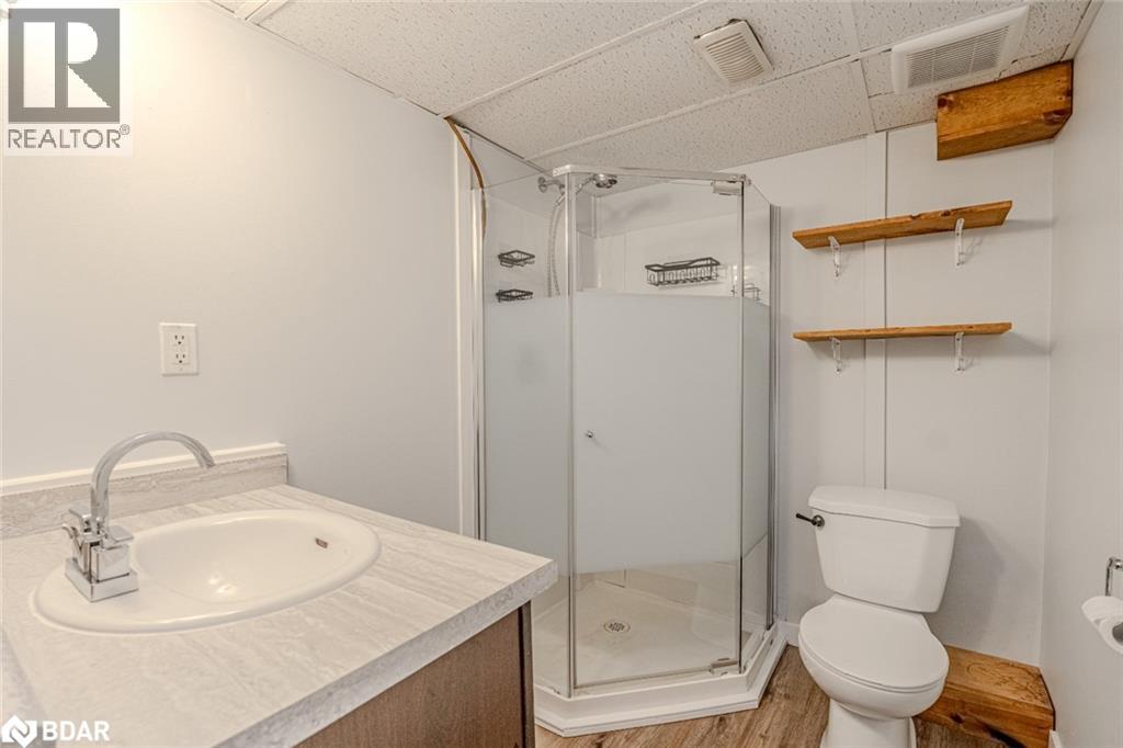 Photo 19 of 44 Edward Street, Bracebridge ON