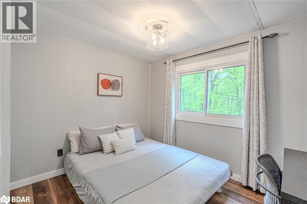 Photo 24 of 44 Edward Street, Bracebridge ON