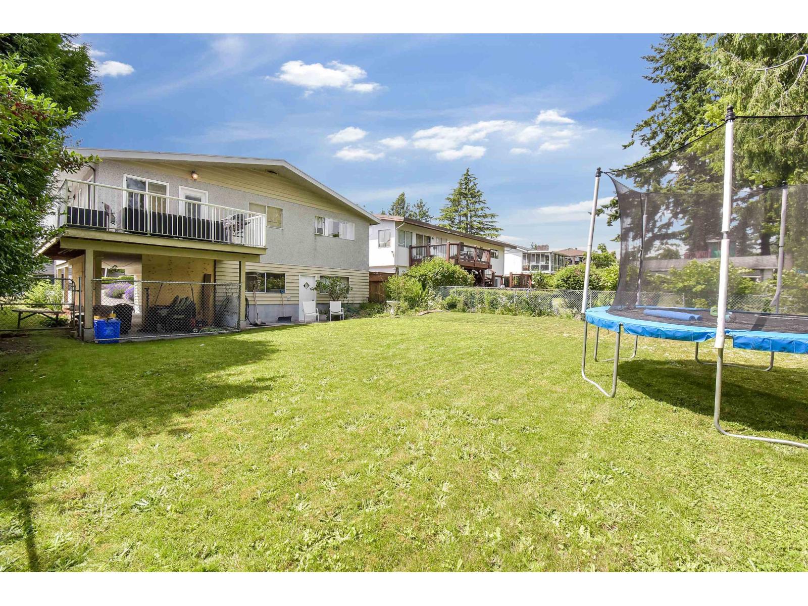 Photo 15 of 1236 Lee Street, White Rock BC