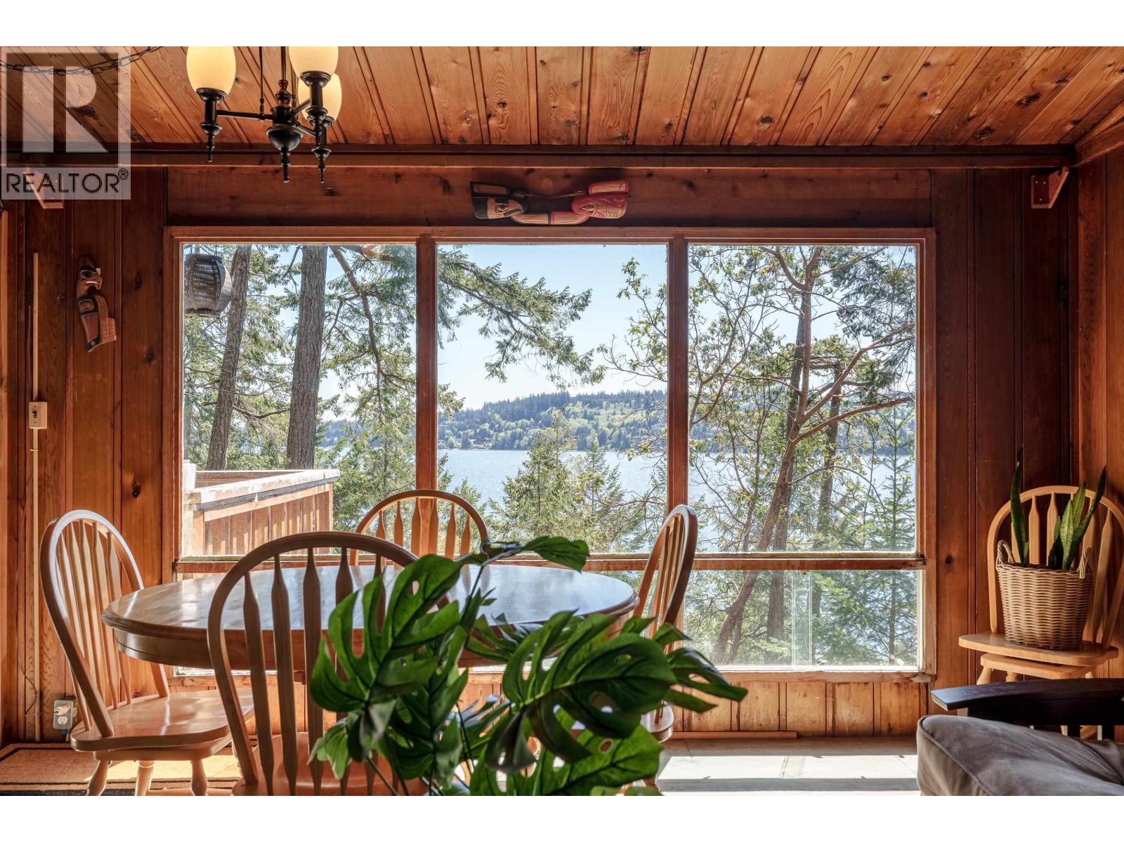 6037 SANDY HOOK ROAD, Sechelt