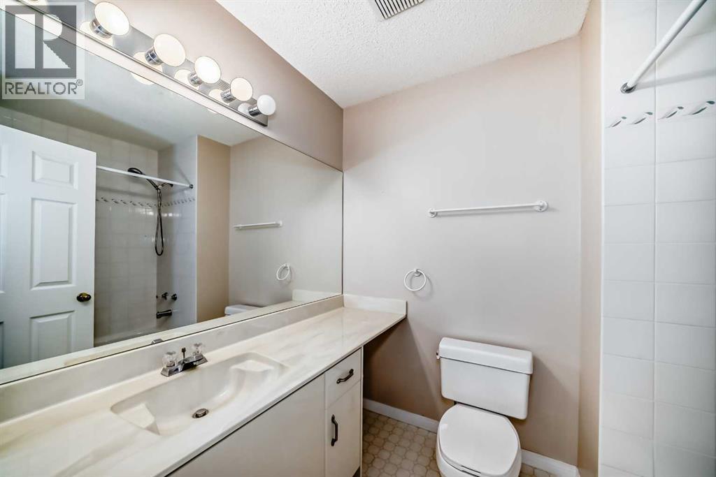Single Family House for Sale in  Scenic Acres Terrace NW Scenic Acres Calgary 