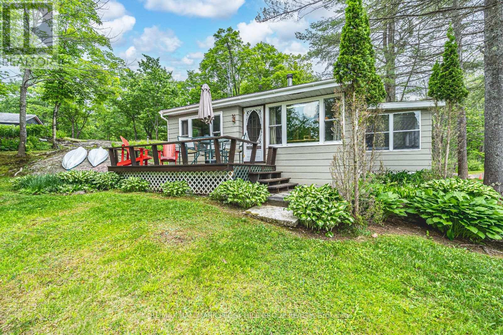 Photo 23 of 1008 Cove Road, Gravenhurst ON
