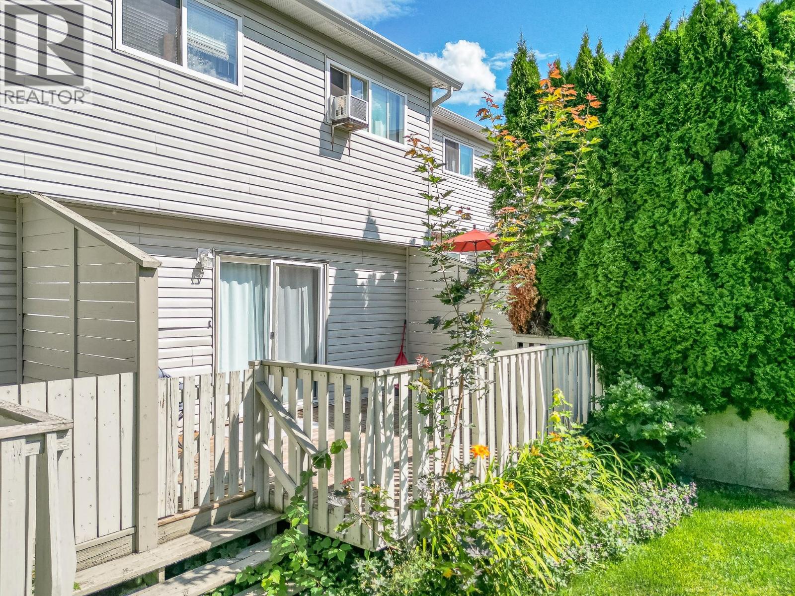 Photo 22 of 563 24 Street Ne, Salmon Arm BC