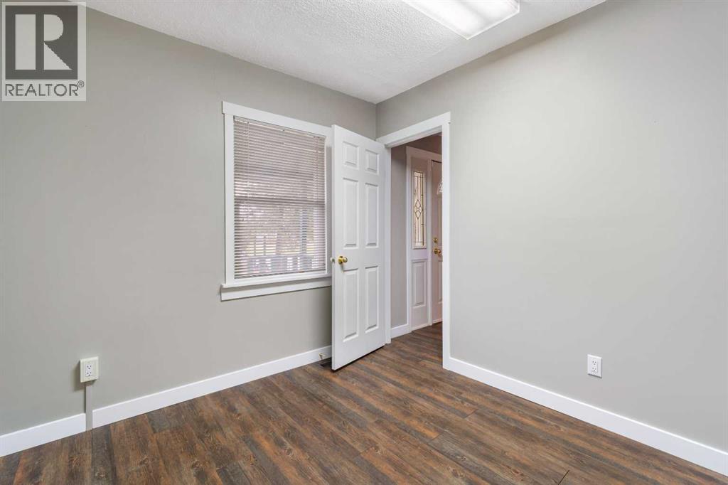 Photo 9 of 10131 102 Avenue, Grande Prairie AB
