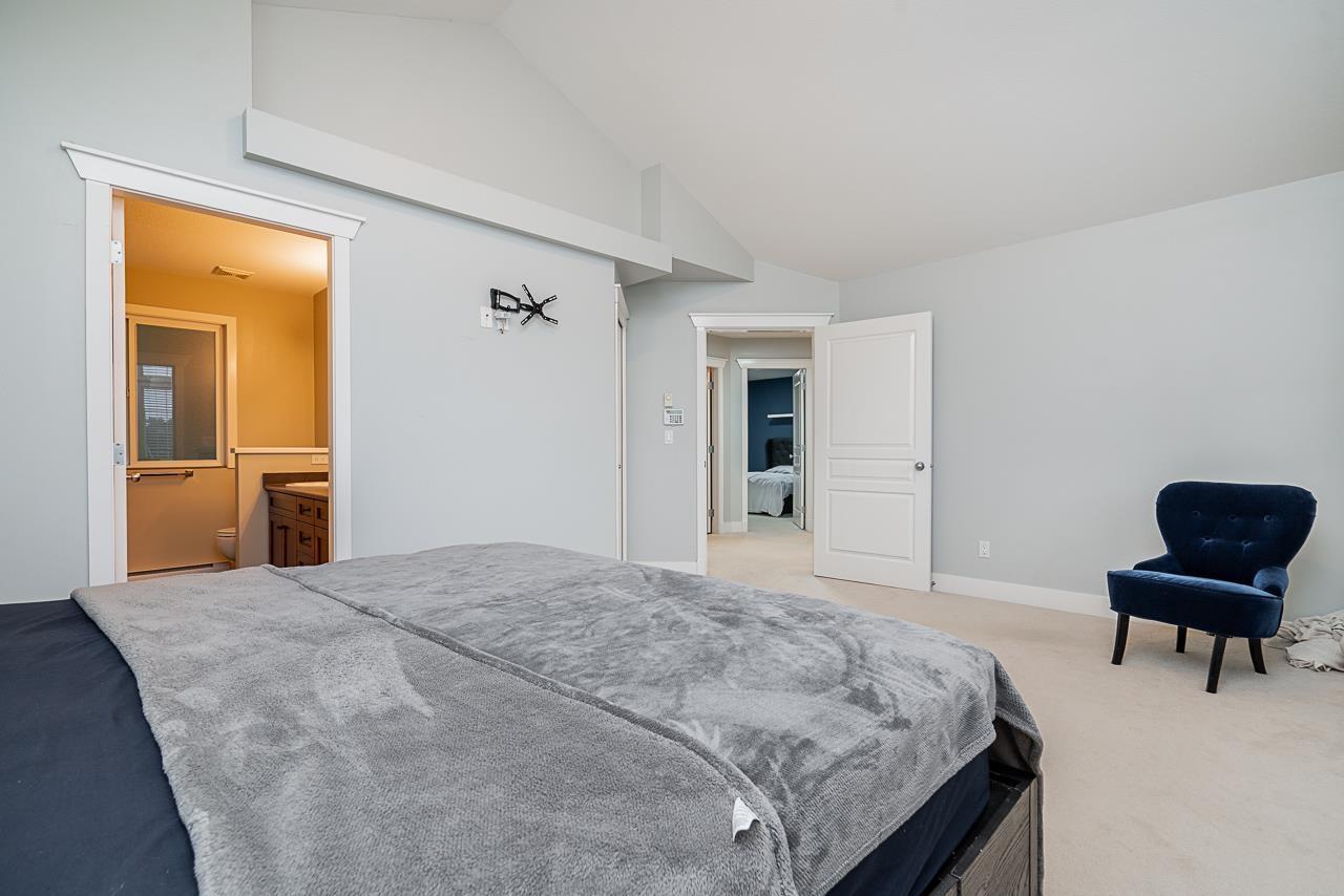 Photo 23 of 6075 165 A Street, Surrey BC