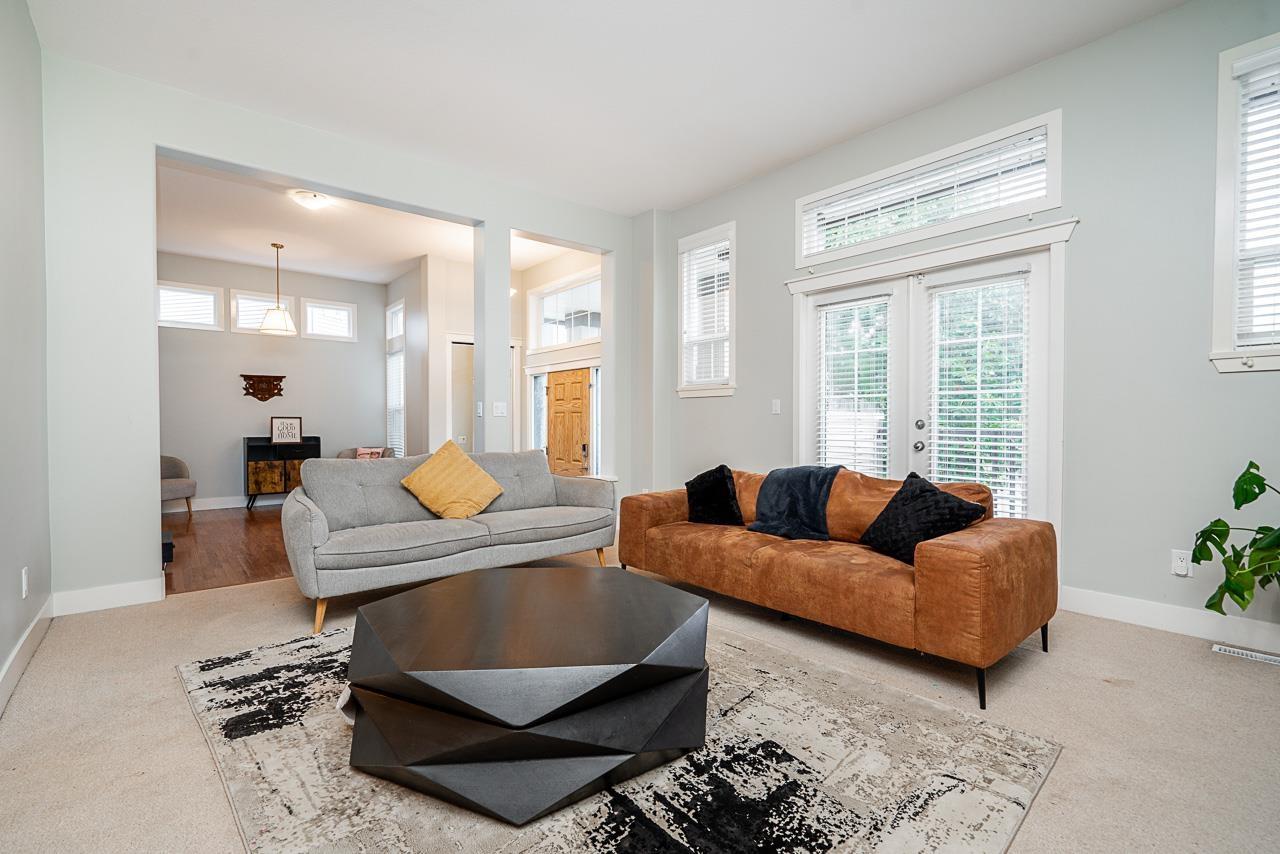 Photo 10 of 6075 165 A Street, Surrey BC