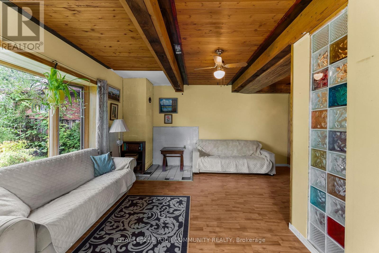 Photo 12 of 204 Woodland Avenue, Georgina ON
