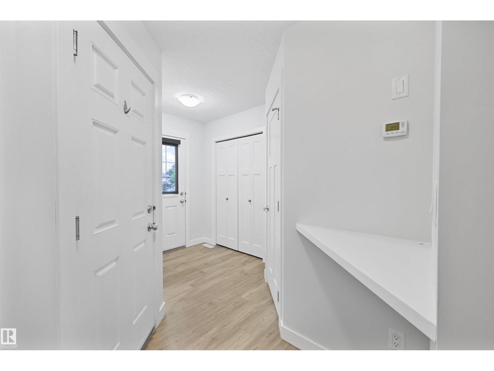 Photo 8 of 7080 South Terwillegar Dr Nw, Edmonton AB
