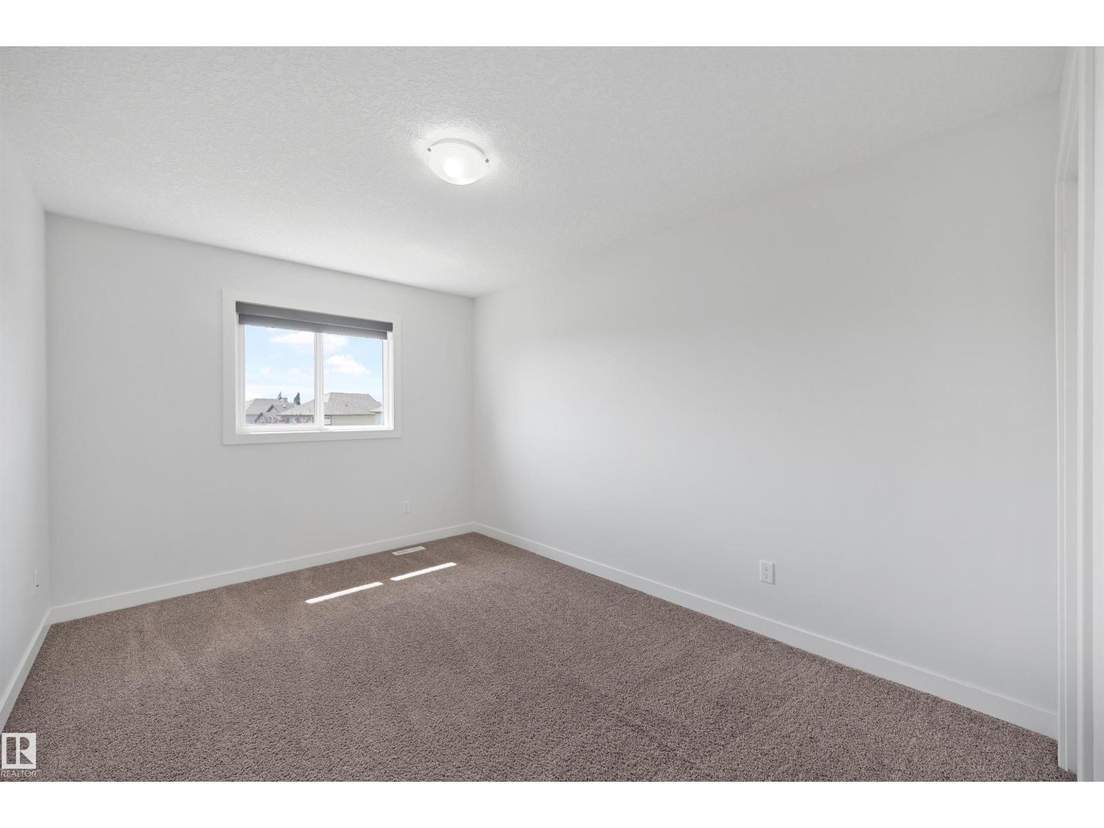 Photo 5 of 7080 South Terwillegar Dr Nw, Edmonton AB