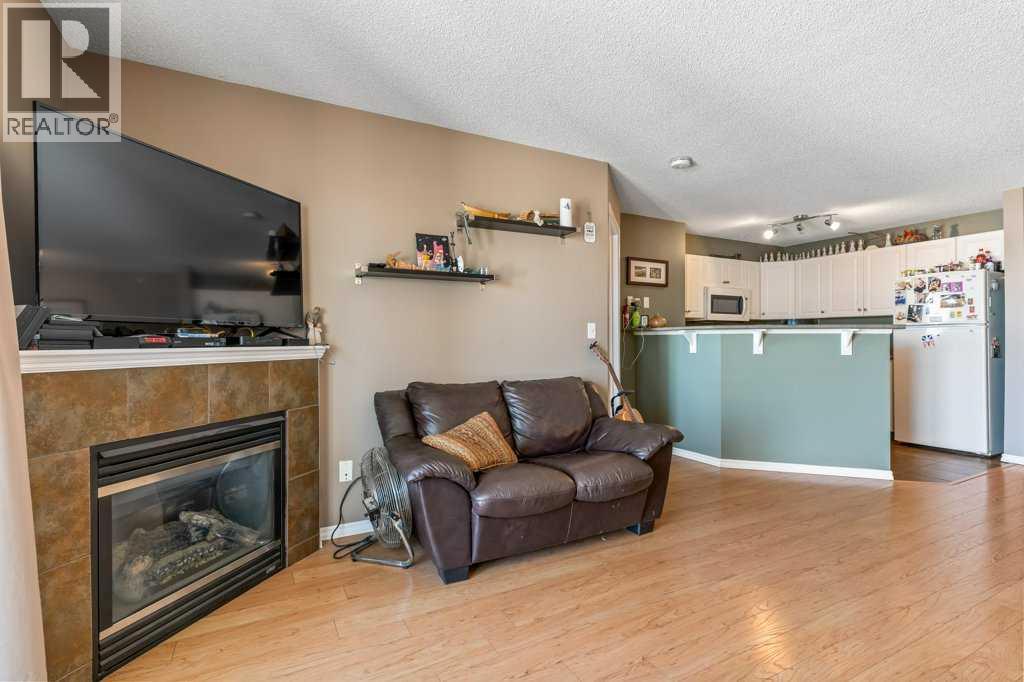 Single Family House for Sale in    Avenue SE McKenzie Towne Calgary 