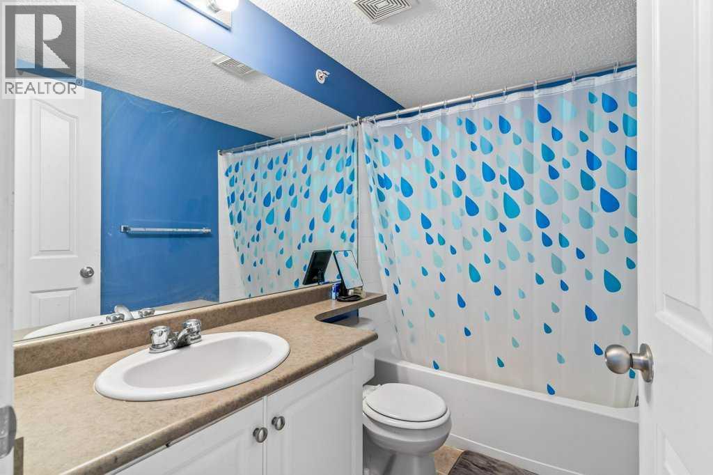 Single Family House for Sale in    Avenue SE McKenzie Towne Calgary 